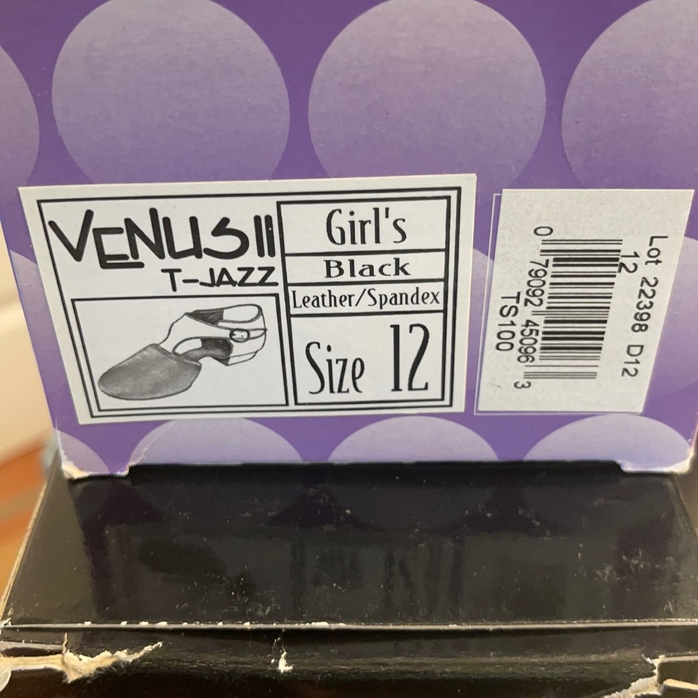 Venus II T-Jazz size 12 shoe for little girl